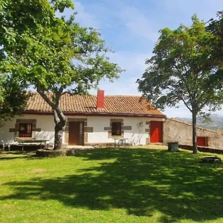 En El Monte De Bejar Chalet Cantagallo